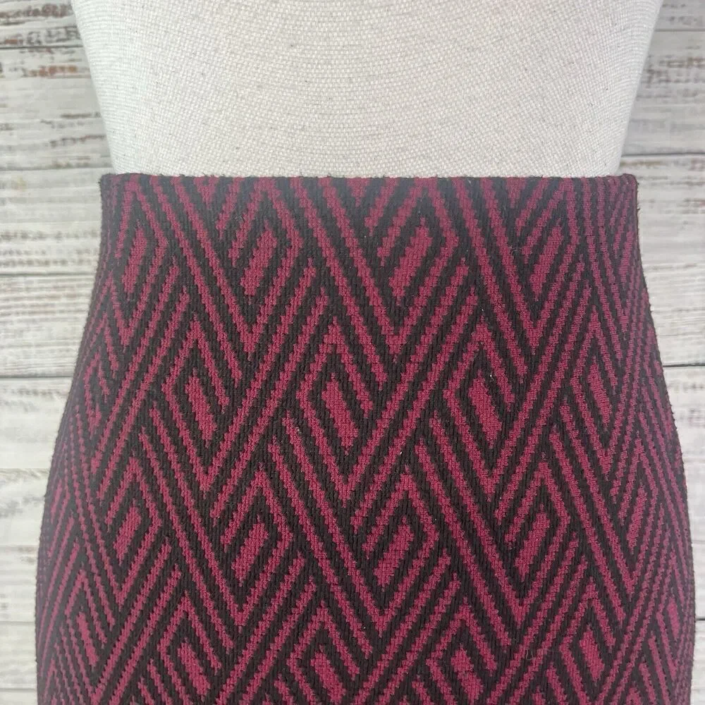 Jones Studio Skirt Plus size 1X Burgundy Black Diamonds Ponte Knit Pencil Knee